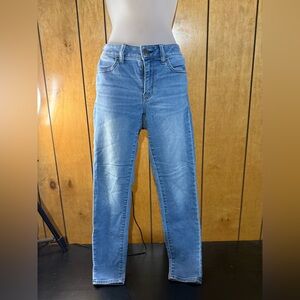 American Eagle Outfitters Light Blue Skinny Jeans